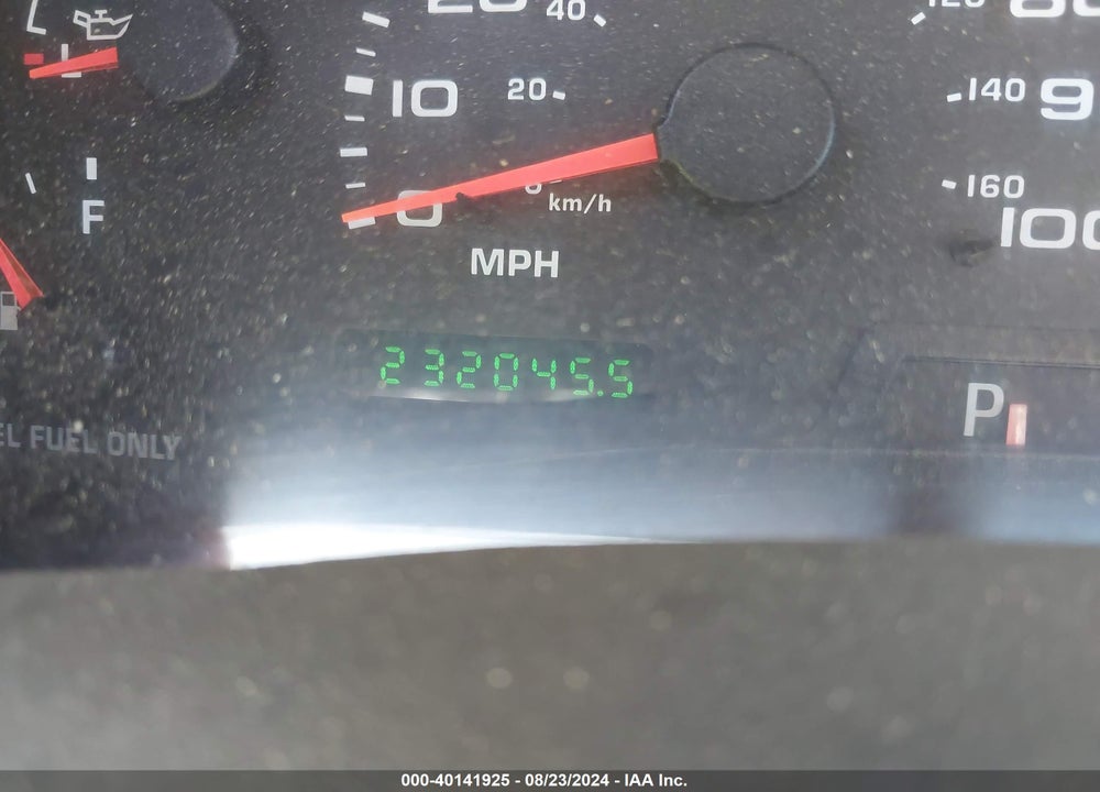 2003 FORD F-250 LARIAT/XL/XLT VIN: 1FTNW21PX3EB90828