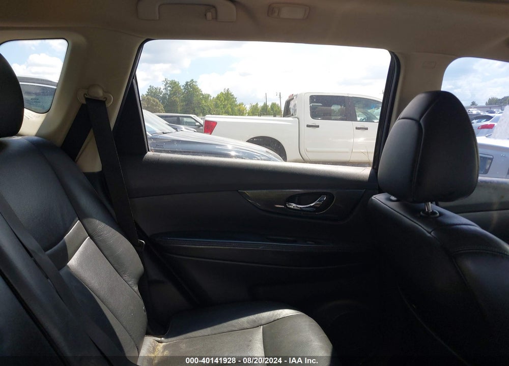 2015 NISSAN ROGUE SL VIN: 5N1AT2MV0FC758033