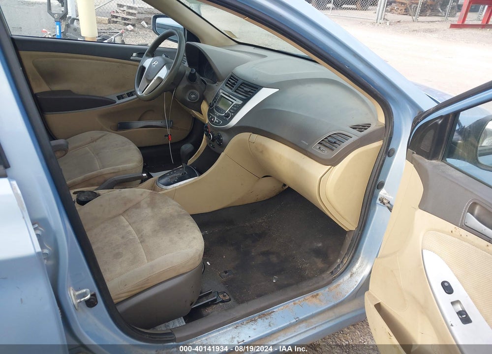 2013 HYUNDAI ACCENT GLS VIN: KMHCT4AEXDU477731