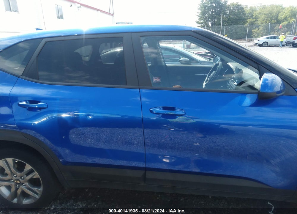 2021 KIA SELTOS LX VIN: KNDEPCAA6M7183010
