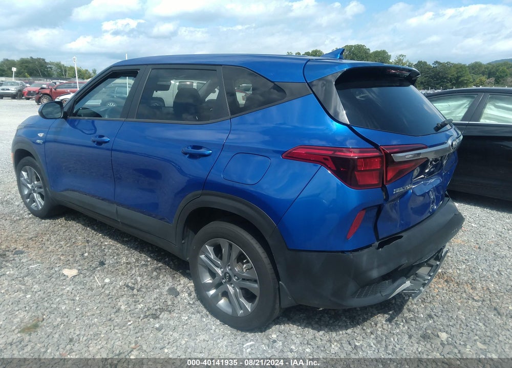 2021 KIA SELTOS LX VIN: KNDEPCAA6M7183010