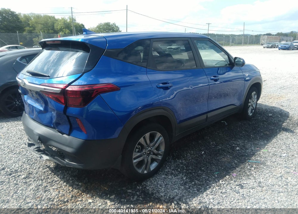 2021 KIA SELTOS LX VIN: KNDEPCAA6M7183010