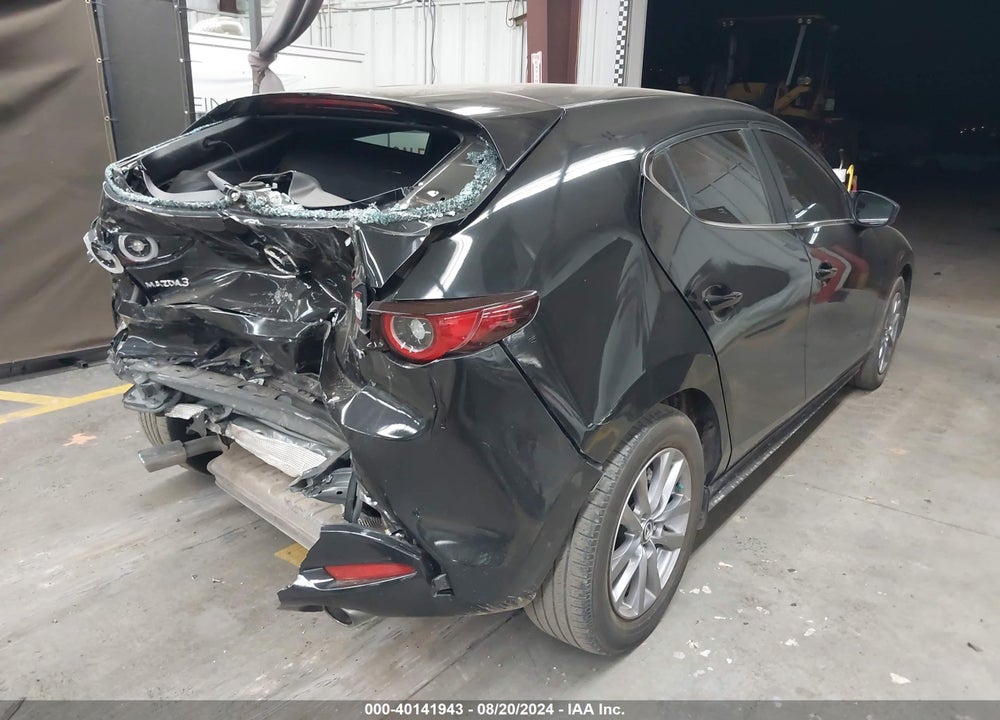 2022 MAZDA 3 2.5 S VIN: JM1BPAJL3N1502960