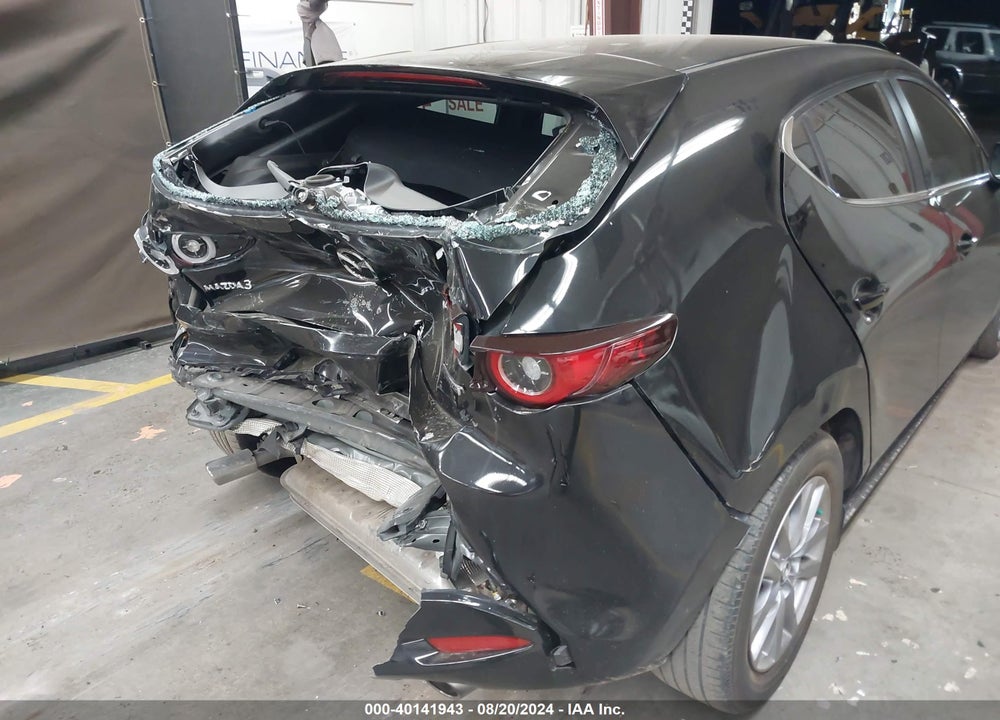 2022 MAZDA 3 2.5 S VIN: JM1BPAJL3N1502960