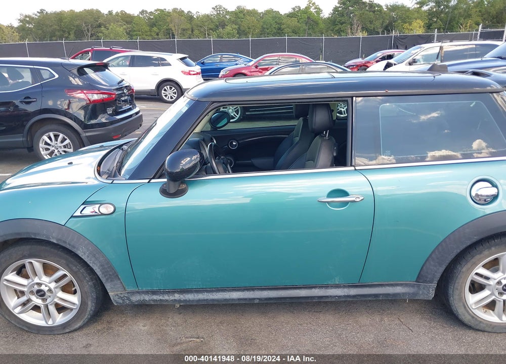2012 MINI COOPER S VIN: WMWSV3C57CTY17498