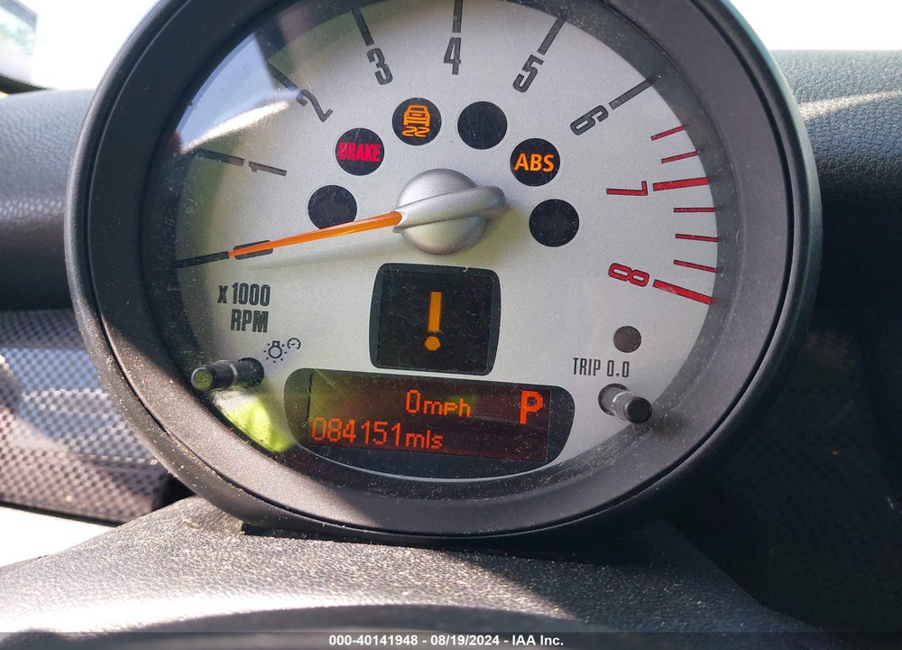 2012 MINI COOPER S VIN: WMWSV3C57CTY17498