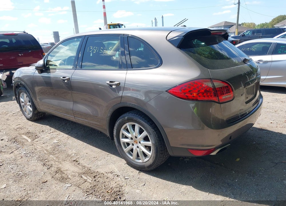 2013 PORSCHE CAYENNE VIN: WP1AA2A24DLA19229