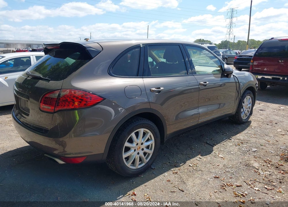 2013 PORSCHE CAYENNE VIN: WP1AA2A24DLA19229
