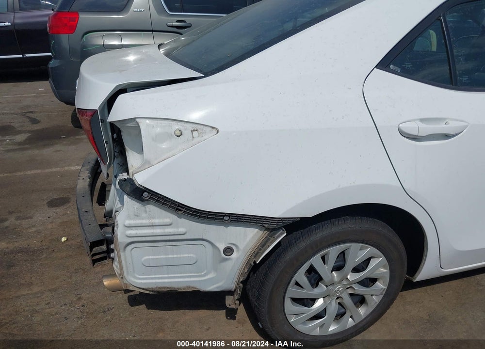 2019 TOYOTA COROLLA LE VIN: 5YFBURHE5KP899268