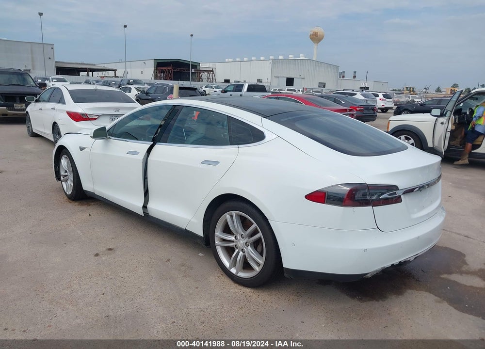 2015 TESLA MODEL S 70D/85D/P85D VIN: 5YJSA1S2XFF088737