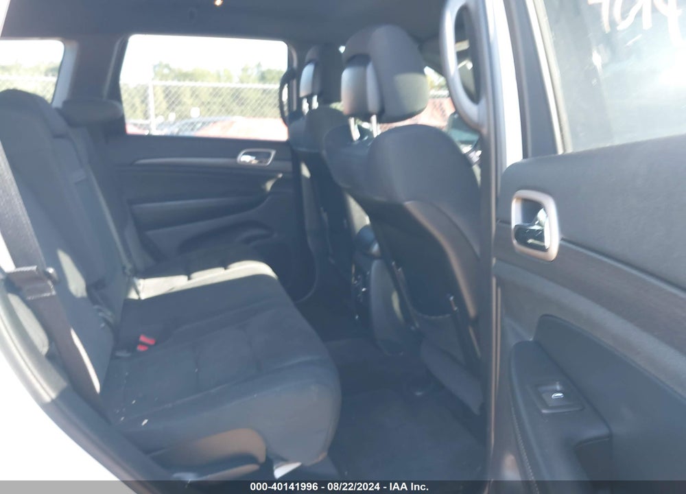 2016 JEEP GRAND CHEROKEE LAREDO VIN: 1C4RJFAG2GC435758