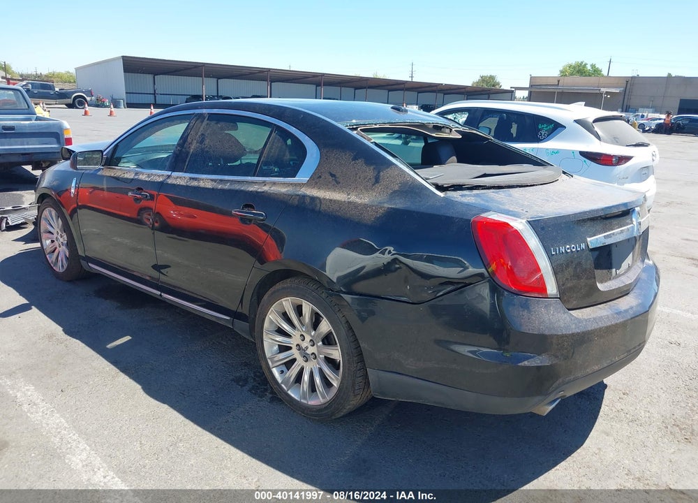 2011 LINCOLN MKS VIN: 1LNHL9DR2BG607384