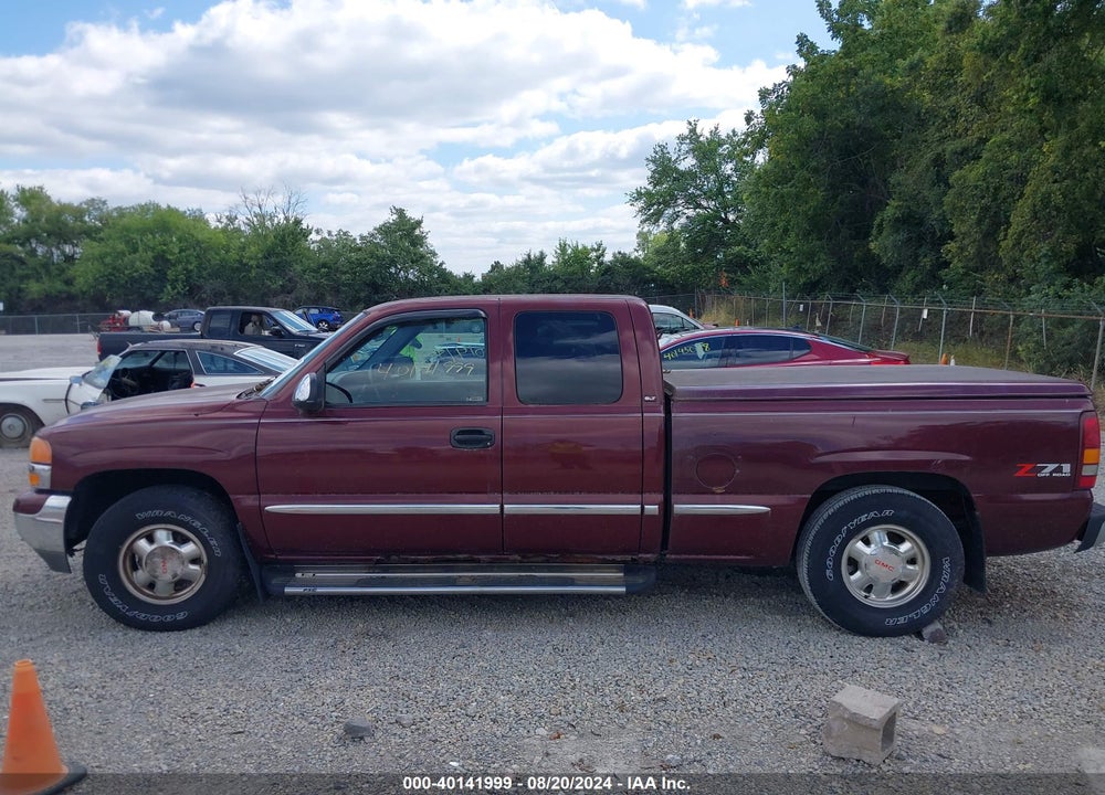 2002 GMC NEW SIERRA K1500 VIN: 1GTEK19T22Z178879