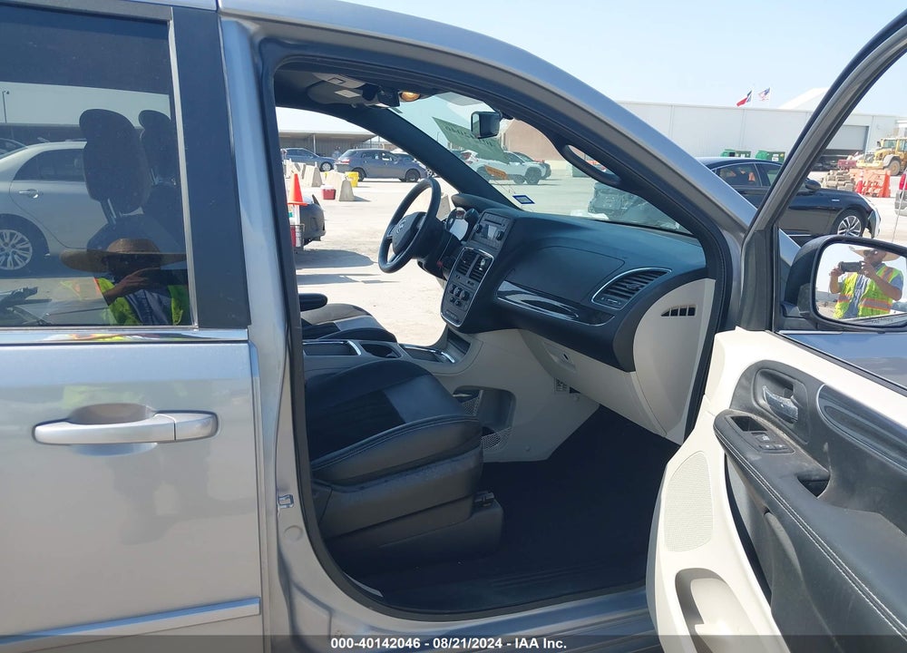 2015 DODGE GRAND CARAVAN SXT PLUS VIN: 2C4RDGCG2FR671794