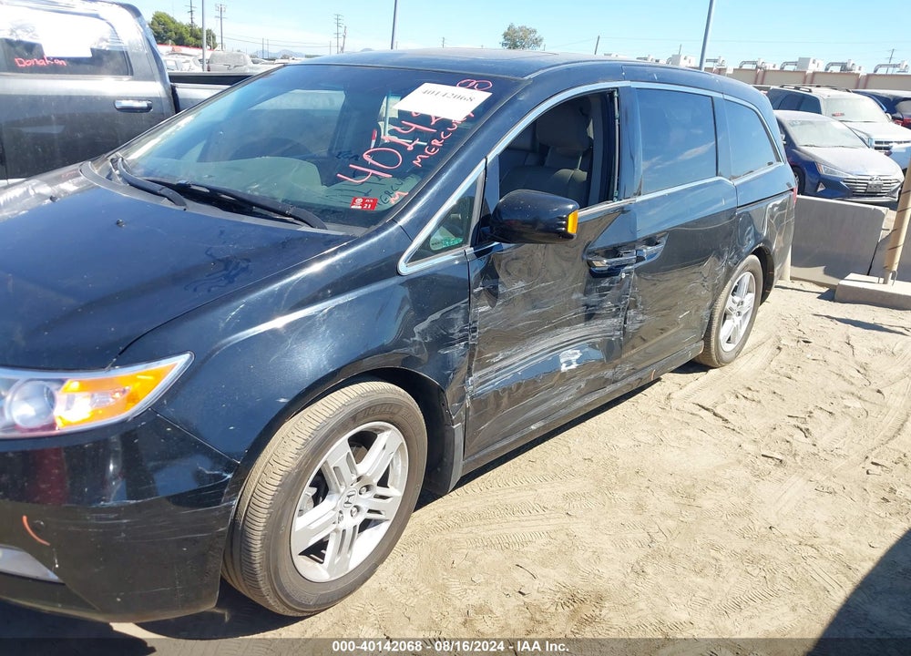 2011 HONDA ODYSSEY TOURING/TOURING ELITE VIN: 5FNRL5H98BB037185