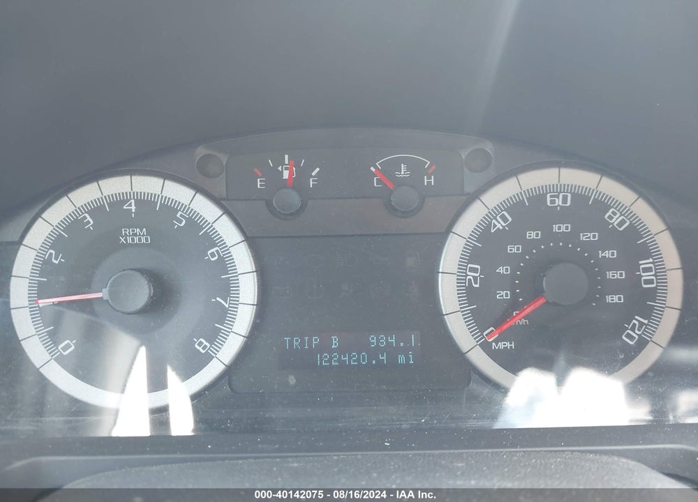 2008 FORD ESCAPE LIMITED VIN: 1FMCU94188KA57597