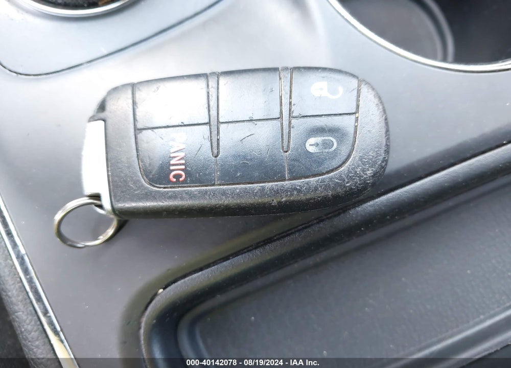 2014 DODGE DURANGO SXT VIN: 1C4RDHAG5EC317879