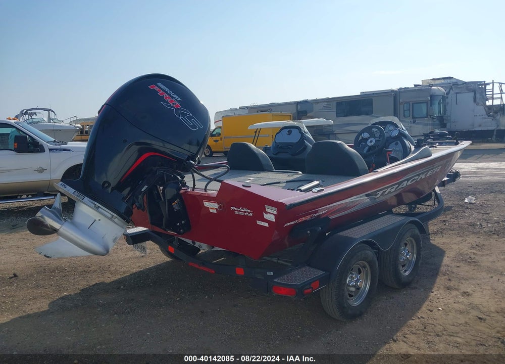 2021 TRACKER PRO TEAM 195 VIN: BUJ37172I021
