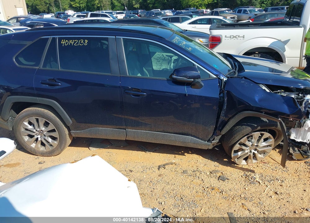 2023 TOYOTA RAV4 XLE PREMIUM VIN: 2T3C1RFV1PW289199