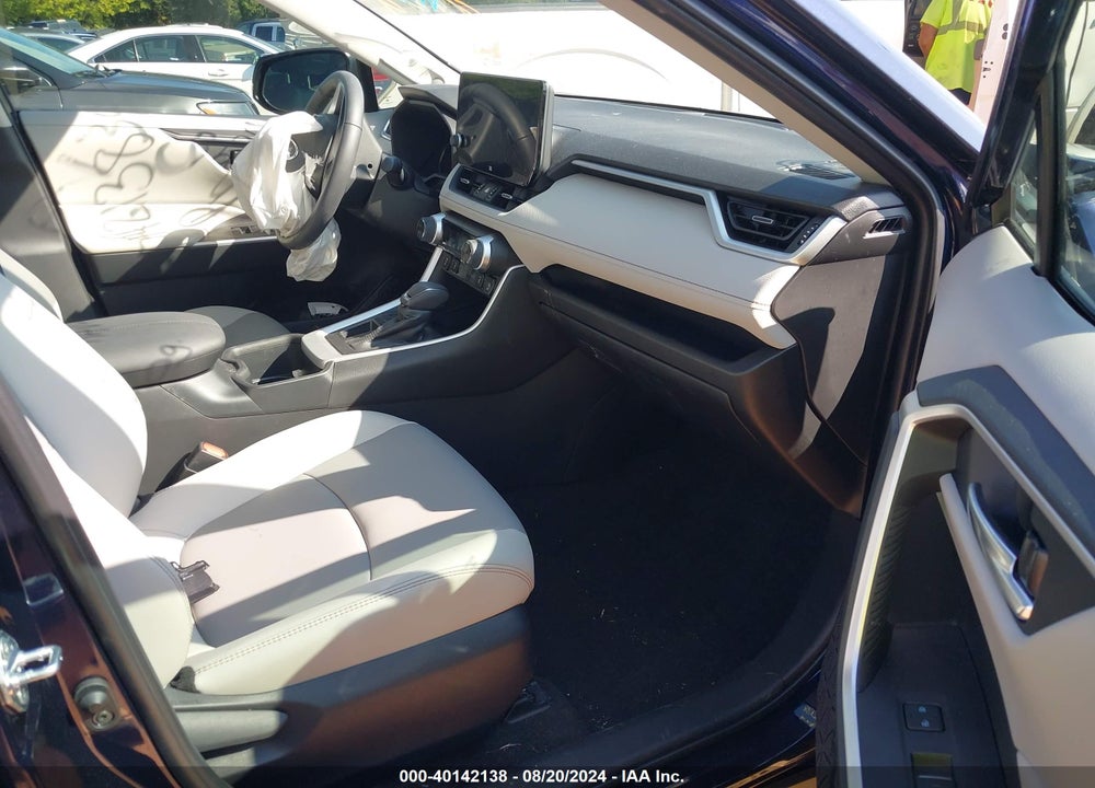 2023 TOYOTA RAV4 XLE PREMIUM VIN: 2T3C1RFV1PW289199