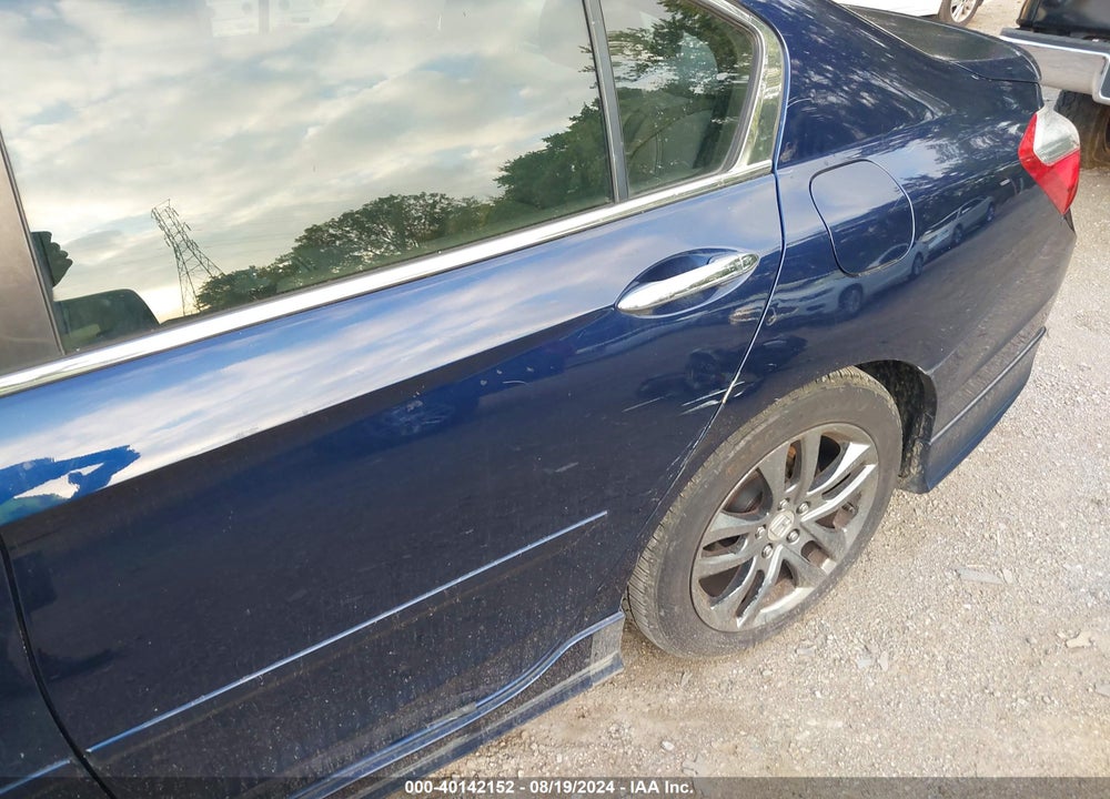 2013 HONDA ACCORD EX-L VIN: 1HGCR2F88DA138558