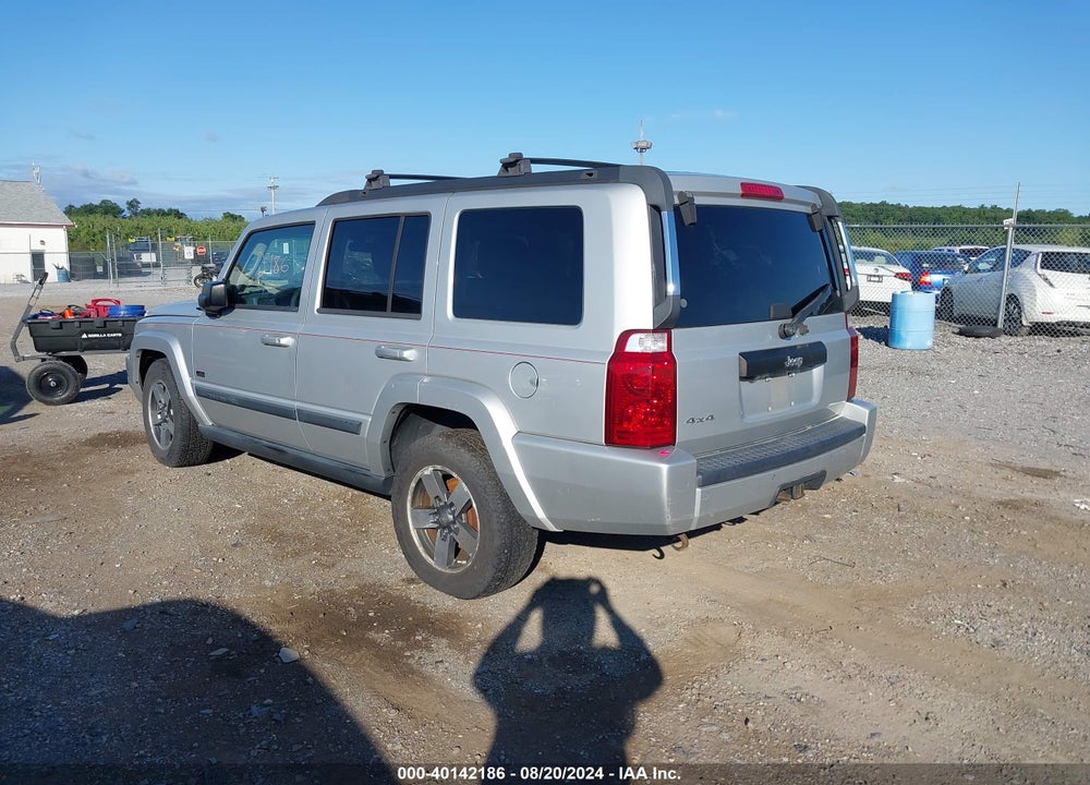 2008 JEEP COMMANDER SPORT VIN: 1J8HG48K38C154992