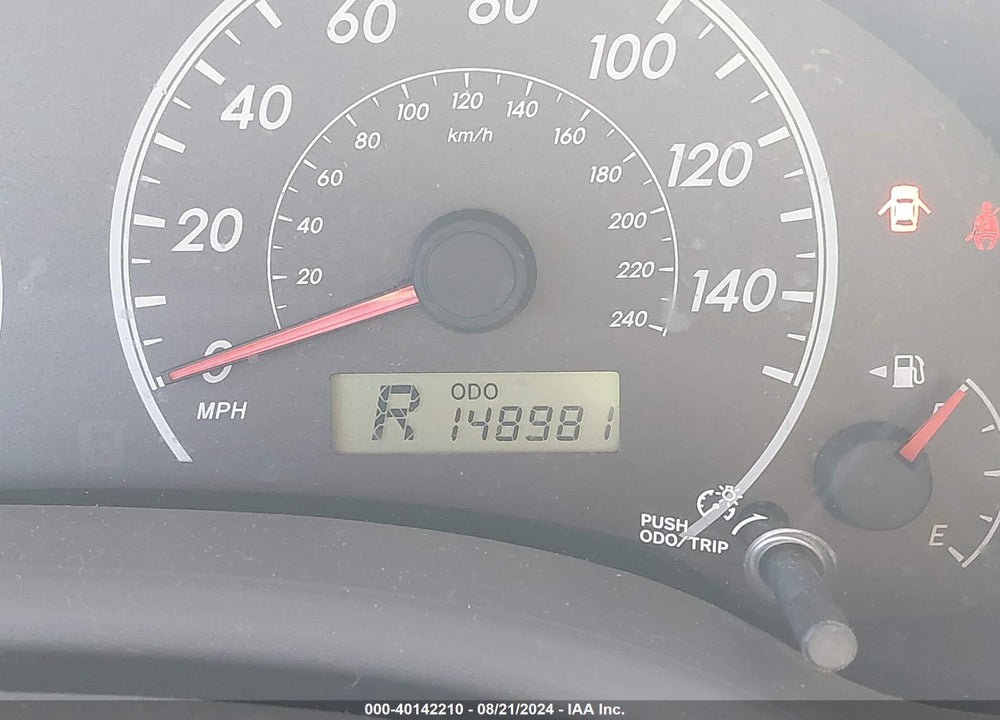 2010 TOYOTA COROLLA LE VIN: 2T1BU4EE7AC464211