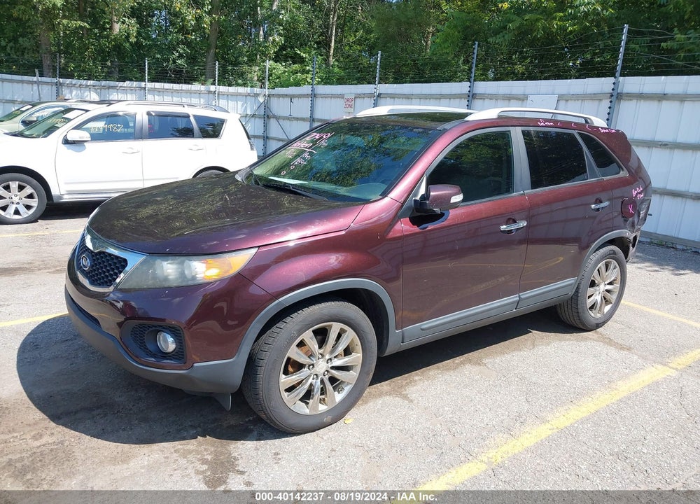 2011 KIA SORENTO EX V6 VIN: 5XYKU4A21BG047345