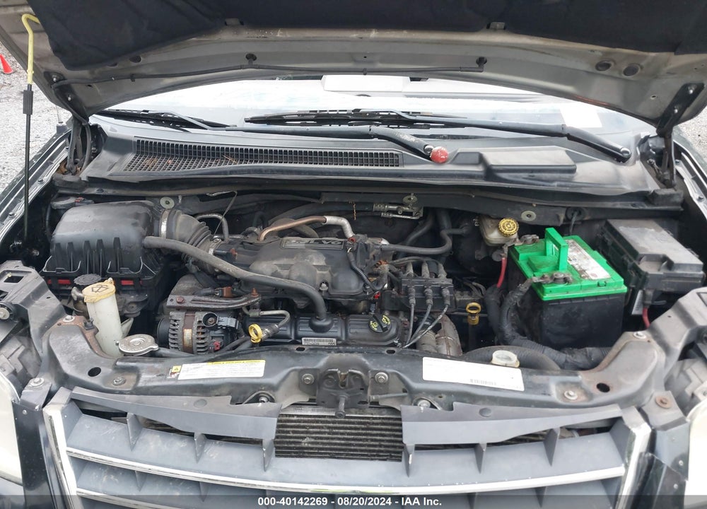 2008 CHRYSLER TOWN & COUNTRY LX VIN: 2A8HR44H98R804937