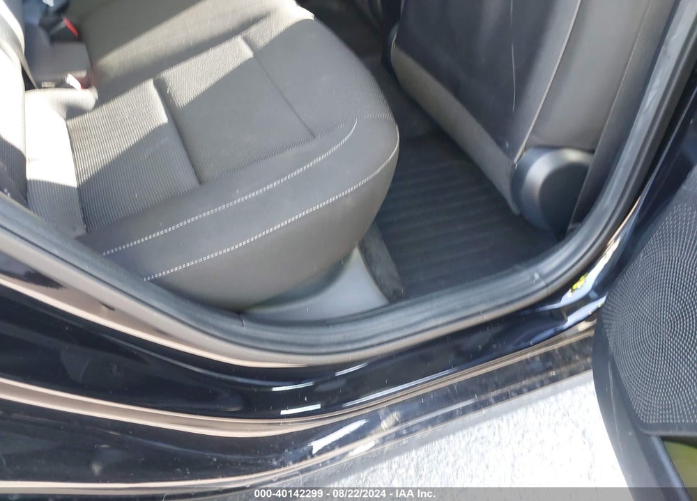 2019 KIA FORTE LXS VIN: 3KPF24AD0KE083498