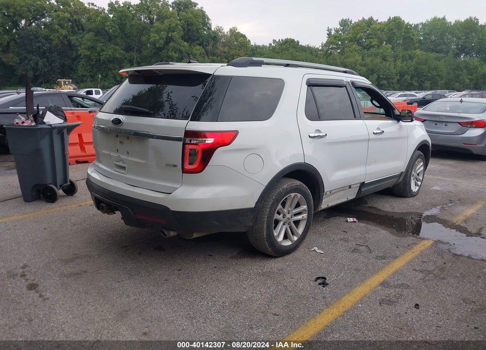 2015 FORD EXPLORER VIN: 1FM5K8D82FGA33897