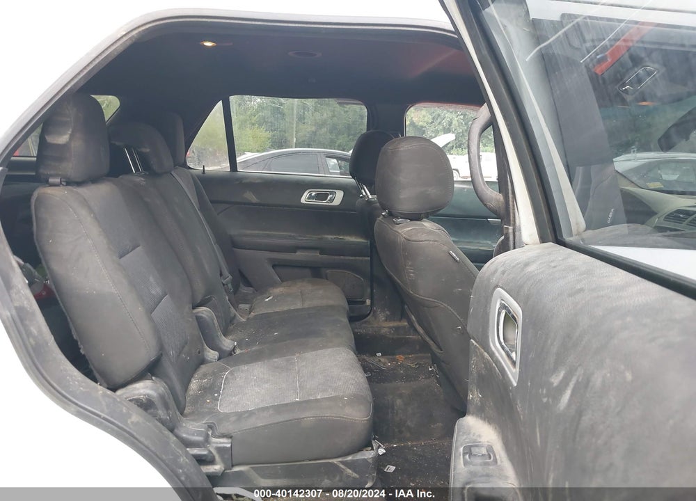 2015 FORD EXPLORER VIN: 1FM5K8D82FGA33897