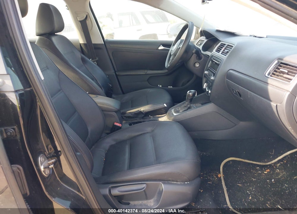 2012 VOLKSWAGEN JETTA 2.5L SE VIN: 3VWDX7AJ0CM348070