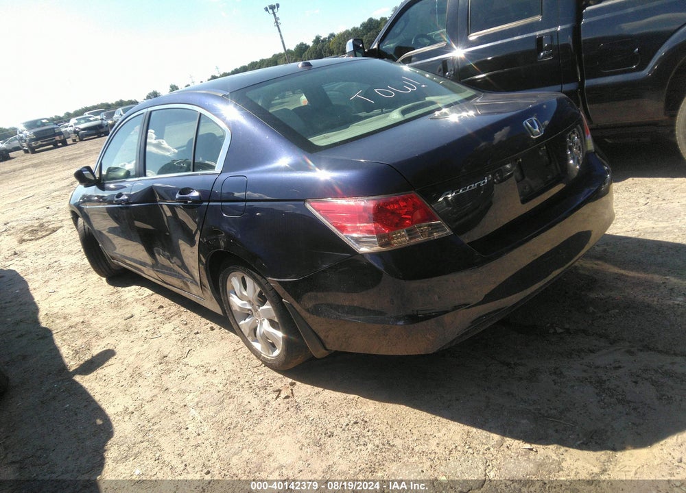 2010 HONDA ACCORD 2.4 EX-L VIN: 1HGCP2F88AA154423