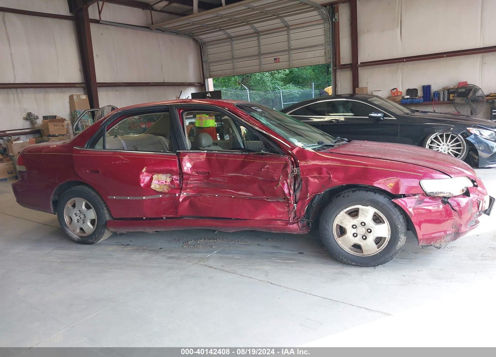 2002 HONDA ACCORD 3.0 EX VIN: 1HGCG16522A032285