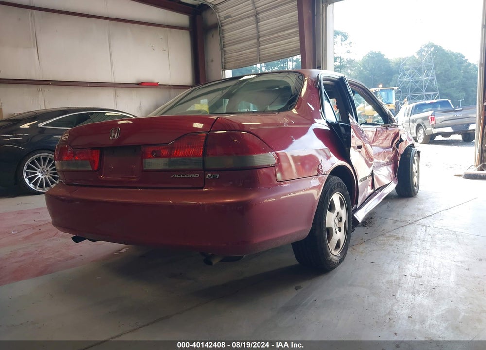 2002 HONDA ACCORD 3.0 EX VIN: 1HGCG16522A032285