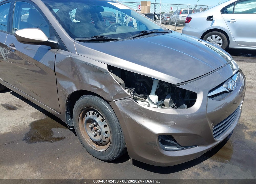 2013 HYUNDAI ACCENT GLS VIN: KMHCT4AE4DU288041