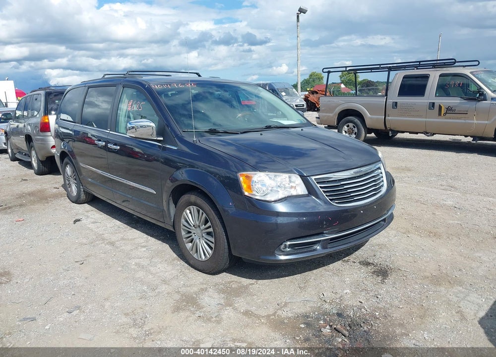 2014 CHRYSLER TOWN & COUNTRY VIN: 2C4RC1CG9ER139392