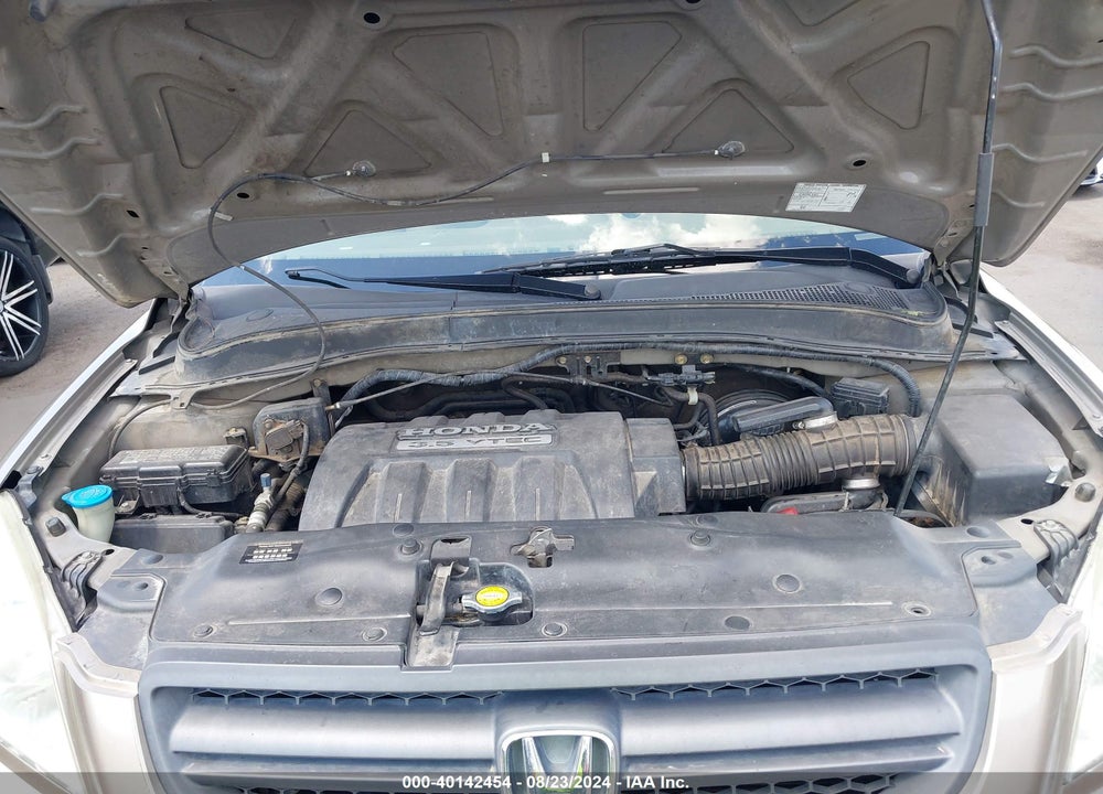 2005 HONDA PILOT EX VIN: 2HKYF18475H536047
