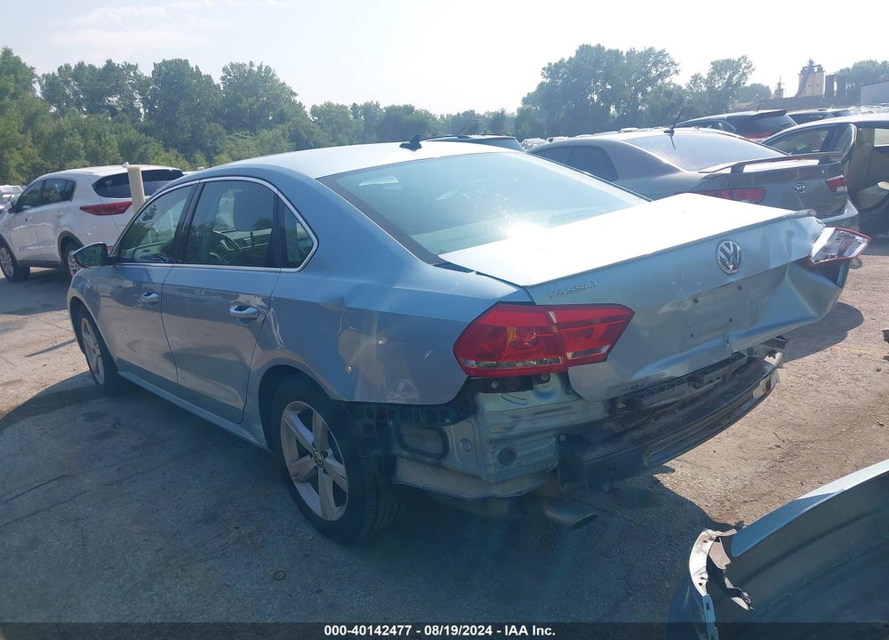 2012 VOLKSWAGEN PASSAT 2.5L SE VIN: 1VWBP7A31CC103479
