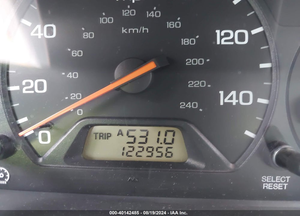 2002 HONDA ACCORD 2.3 SE VIN: 1HGCG56762A110396