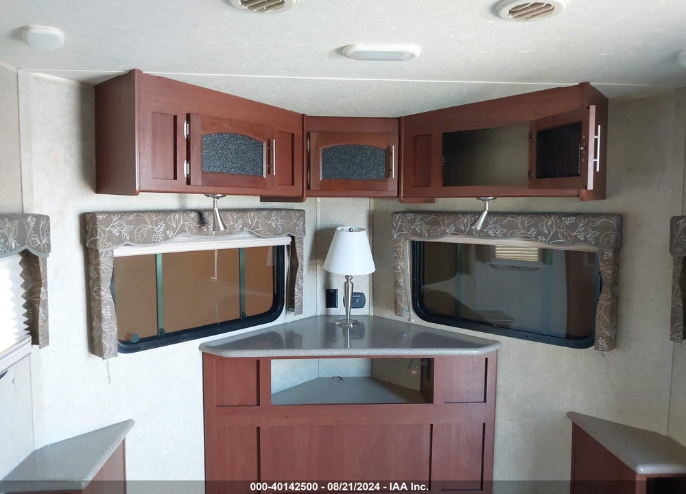 2016 ROCKWOOD ULTRA V TRAVEL TRAILER VIN: 4X4TRLD25GZ138858