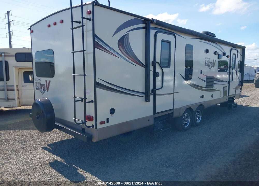 2016 ROCKWOOD ULTRA V TRAVEL TRAILER VIN: 4X4TRLD25GZ138858