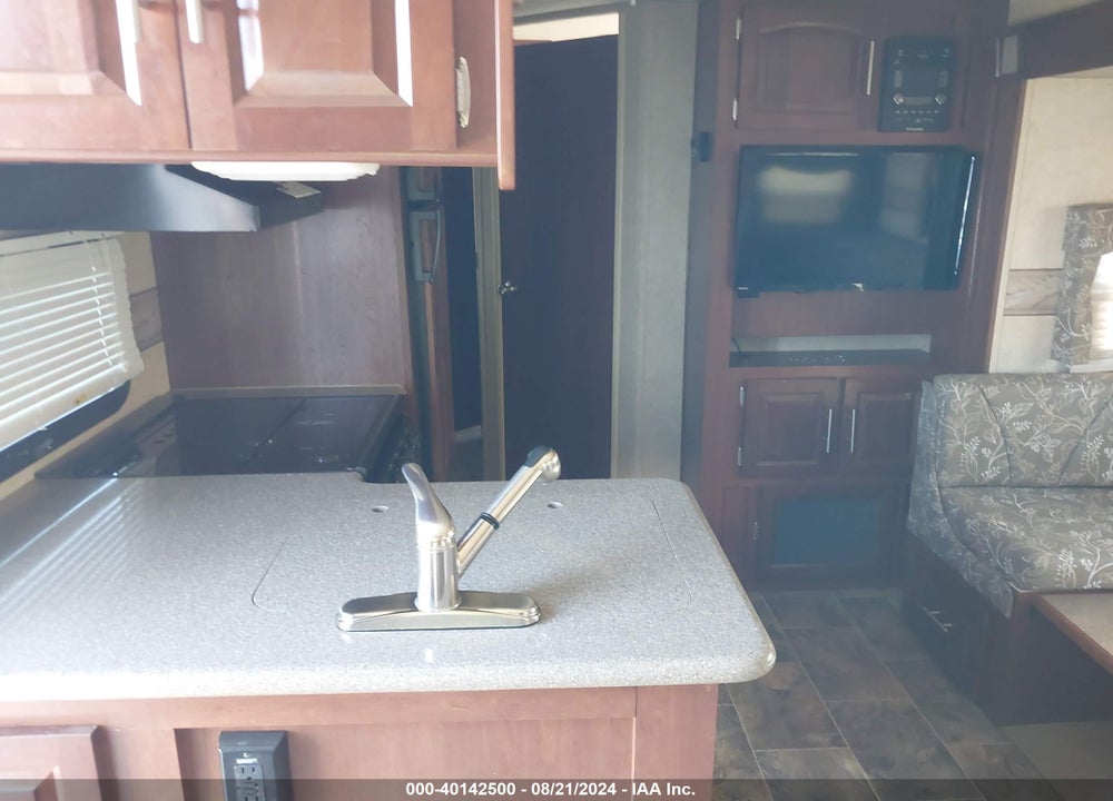 2016 ROCKWOOD ULTRA V TRAVEL TRAILER VIN: 4X4TRLD25GZ138858