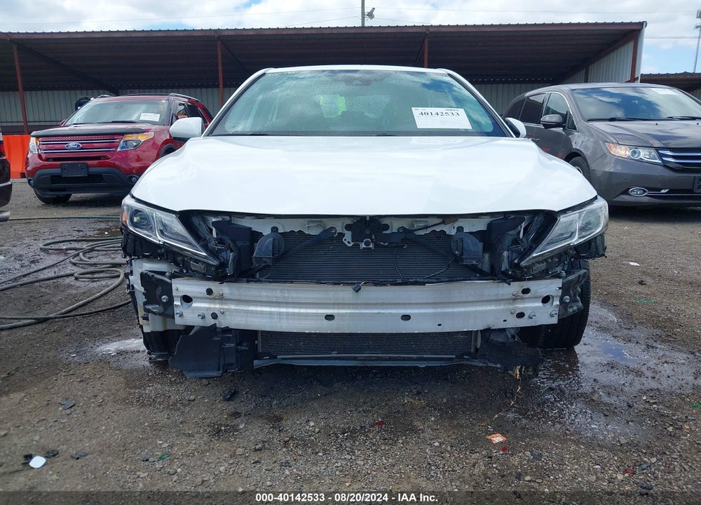 2021 TOYOTA CAMRY LE VIN: 4T1C11AK1MU554268