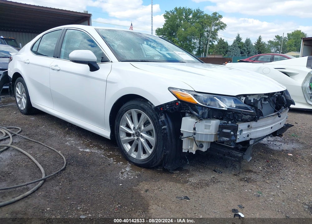 2021 TOYOTA CAMRY LE VIN: 4T1C11AK1MU554268