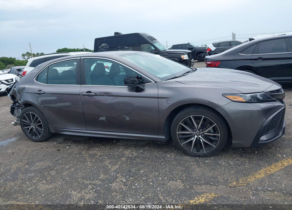 2021 TOYOTA CAMRY SE VIN: 4T1G11AK1MU453233