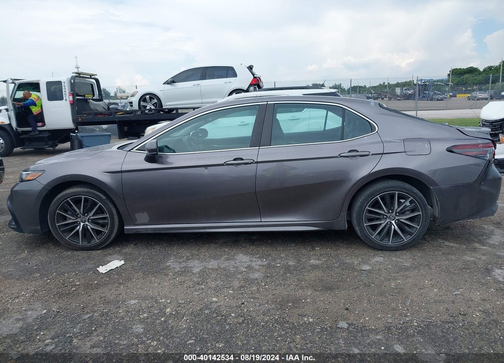 2021 TOYOTA CAMRY SE VIN: 4T1G11AK1MU453233