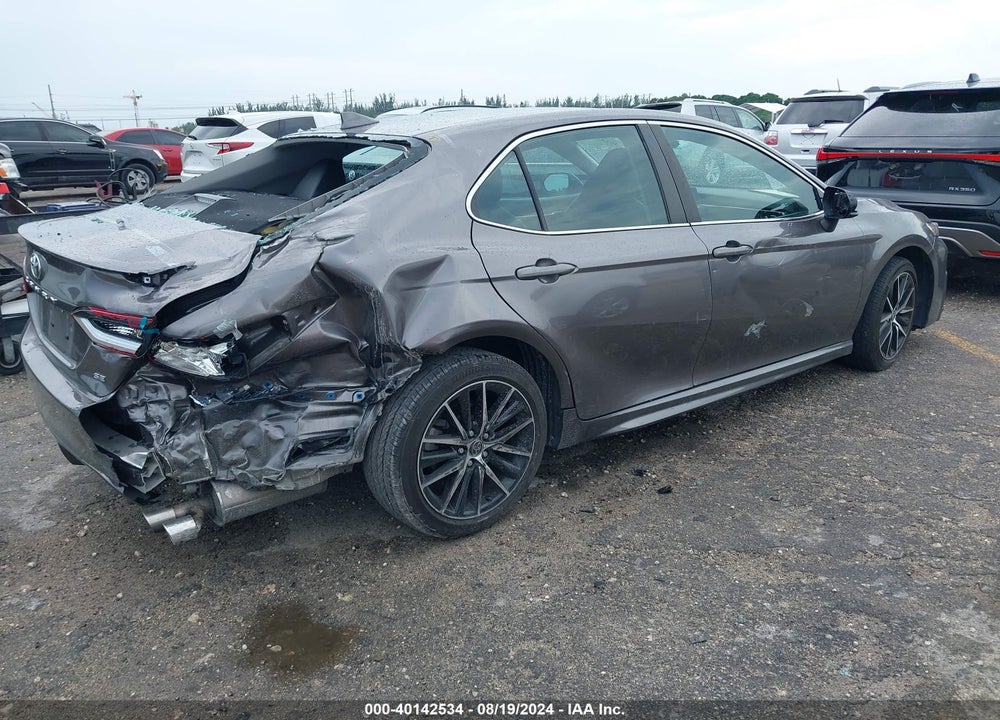 2021 TOYOTA CAMRY SE VIN: 4T1G11AK1MU453233