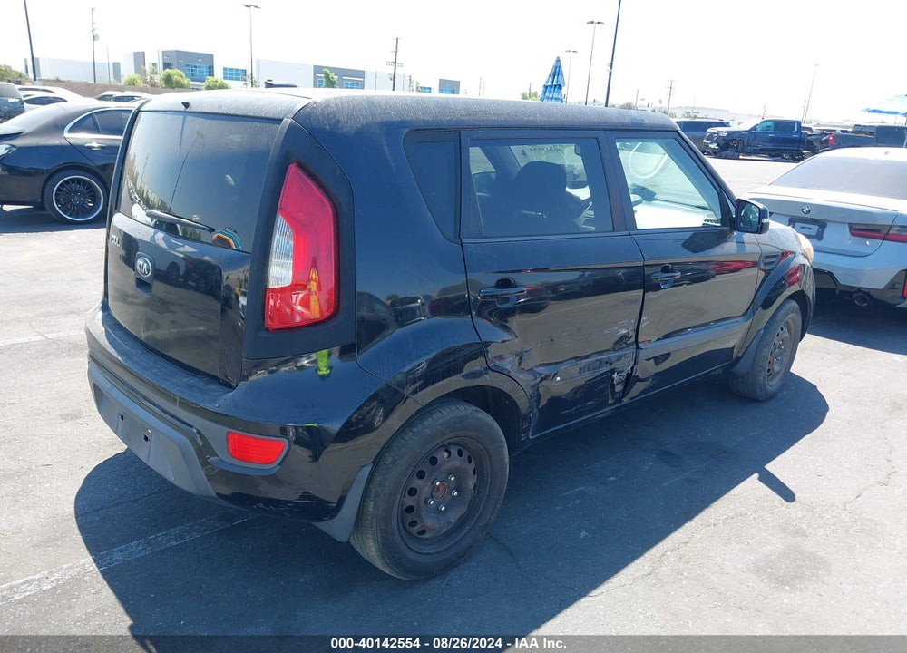 2013 KIA SOUL VIN: KNDJT2A6XD7559210